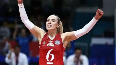 Eski voleybolcu Derya Çayırgan gözaltına alındı!