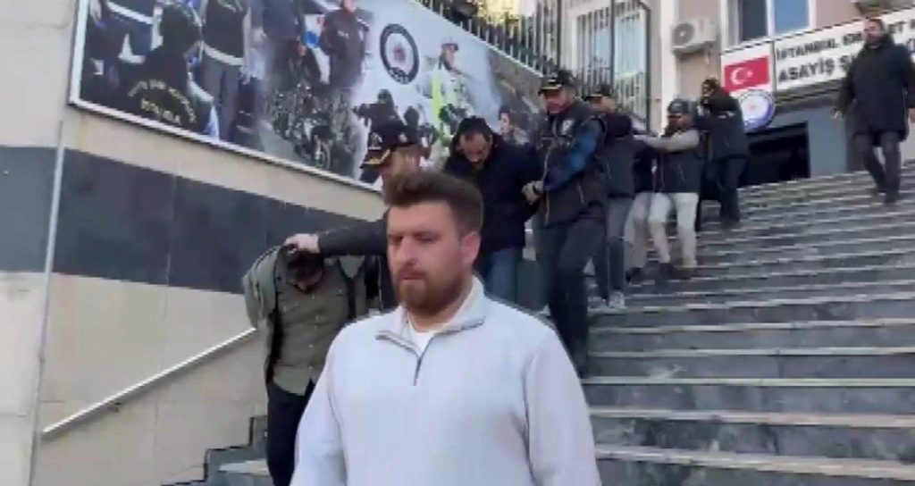 Firmasını 5 milyon dolar dolandıran iş insanı yakalandı