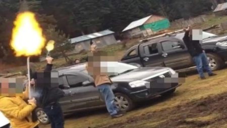 Sosyal medyada silah paylaşanlara operasyon: 8 gözaltı