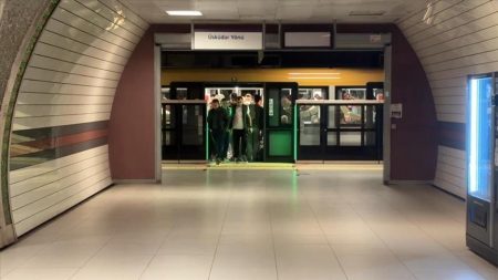 Üsküdar-Samandıra metrosu kapandı