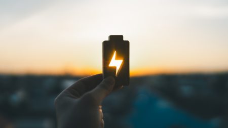 6 bin kez şarj edilse bile ilk günkü gibi kalıyor