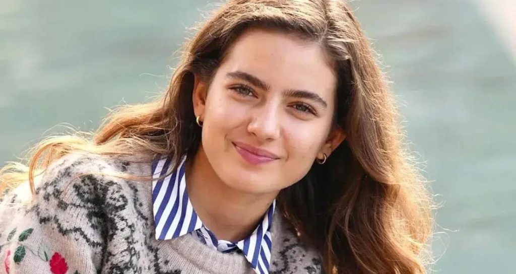 ava-yamanin-film-macerasi-baslamadan-bitti-TfG8KZIz.jpg