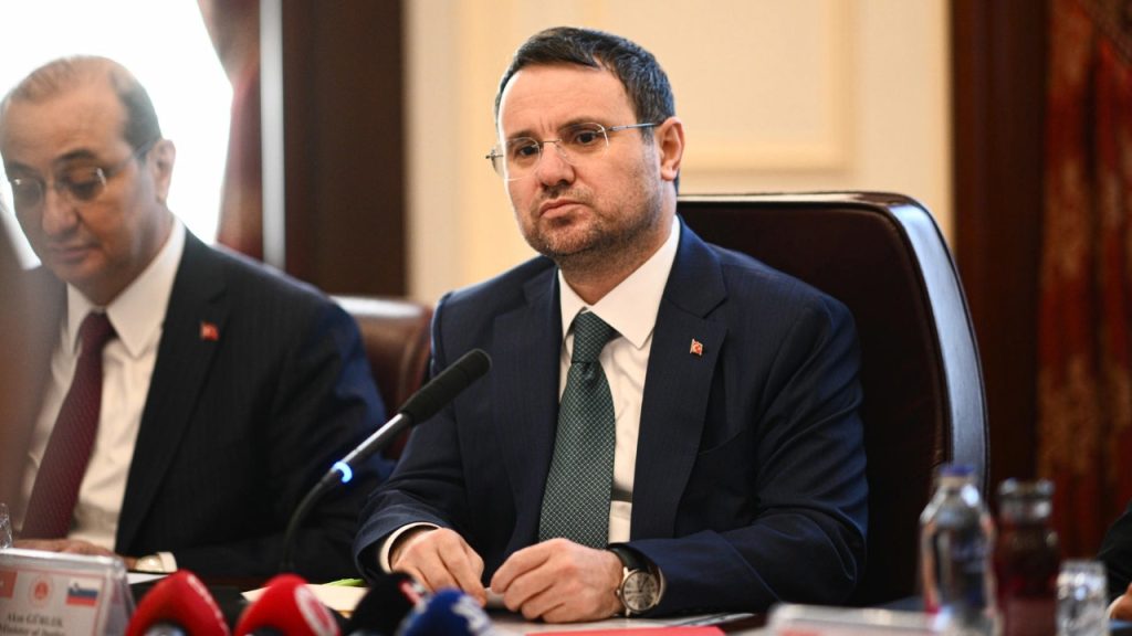 Bakan Gürlek yanıtladı. Zaman aşımına uğrayan dosyalar da açılır mı? bakan-gurlek-yanitladi-zaman-asimina-ugrayan-dosyalar-da-acilir-mi-KBkUNVJZ.jpeg