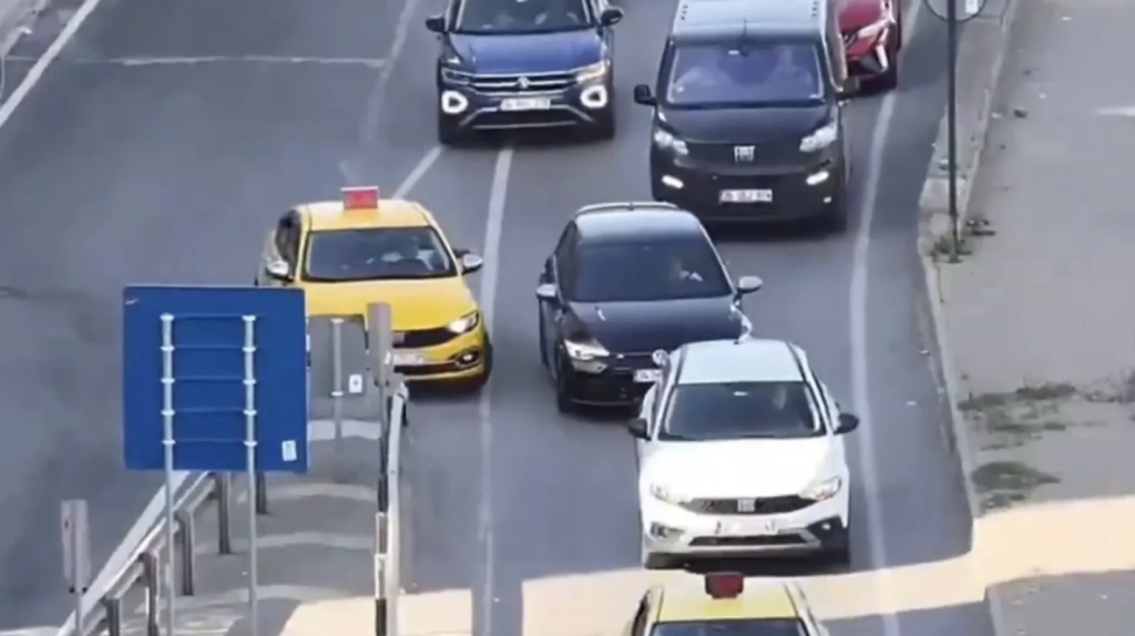 Beykoz’da drone ile trafik denetimi beykozda-drone-ile-trafik-denetimi-V6B6D1RP.png