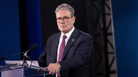 Call for resignation of British Prime Minister Starmer