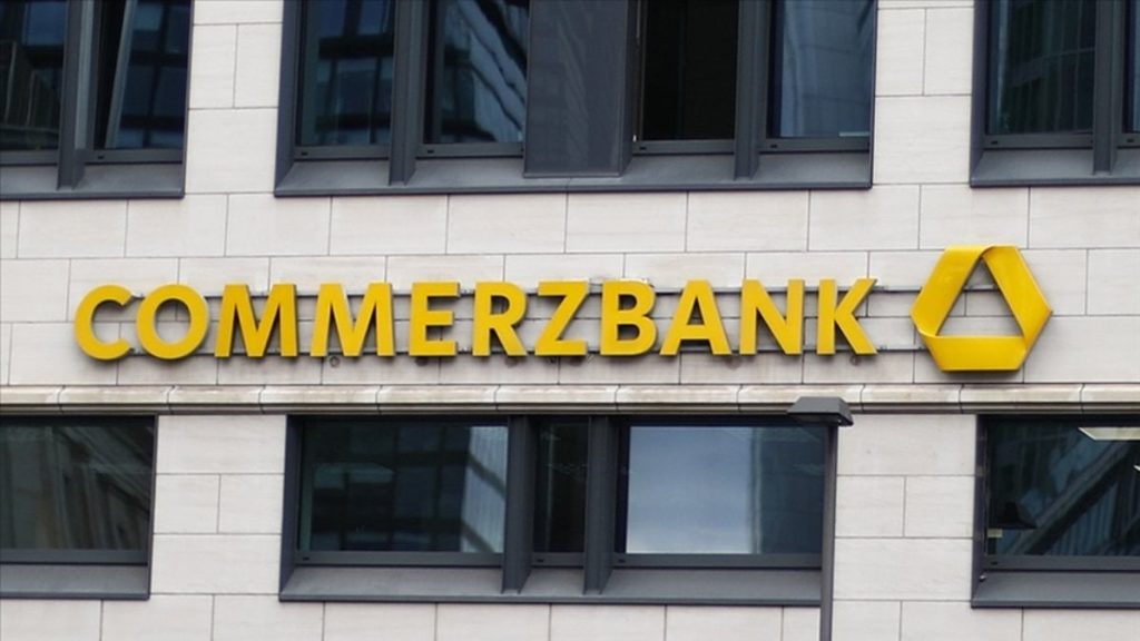 German giant Commerzbank will lay off 3 thousand people german-giant-commerzbank-will-lay-off-3-thousand-people-w4rVGzKq.jpg