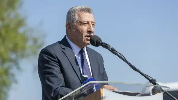 Güzelbahçe Belediye Başkanı Mustafa Günay görevden uzaklaştırıldı guzelbahce-belediye-baskani-mustafa-gunay-gorevden-uzaklastirildi-jqOzkF1t.jpg