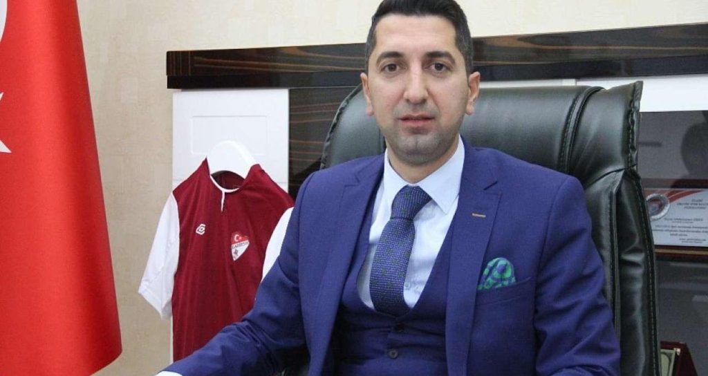 il-mudurunu-sikayet-etti-cezalar-pes-pese-geldi-qfYuILKu.jpg