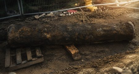 İnşaat kazısında tesadüfen keşfettiler: 300 yıldır toprağın altında olduğu düşünülüyor