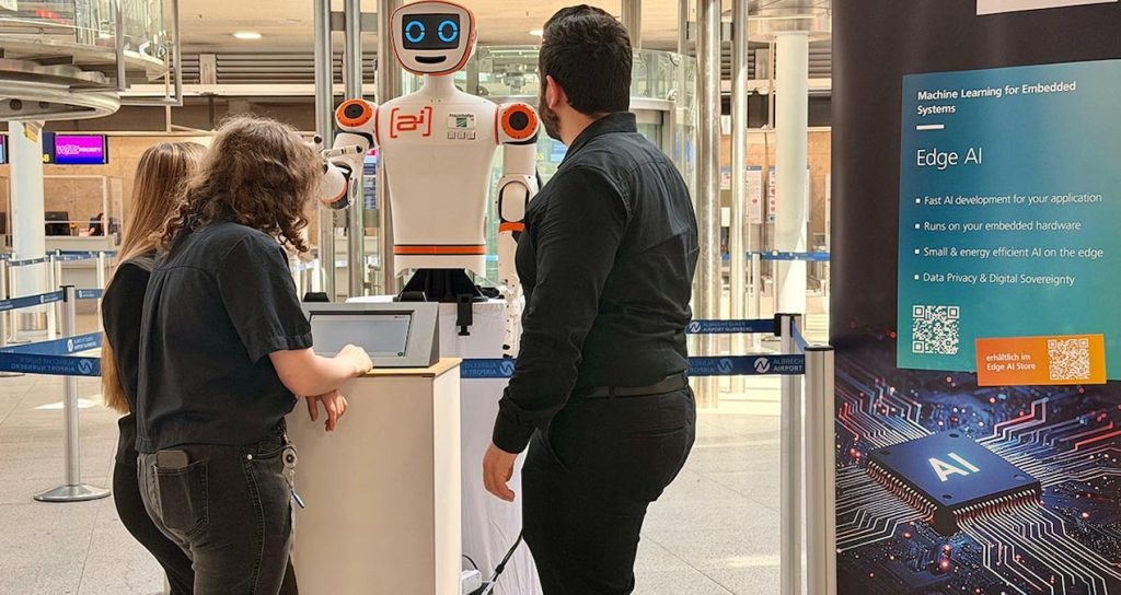 insansi-robotlar-havalimanlarinda-calismaya-baslayacak-JO37G4zv.jpg