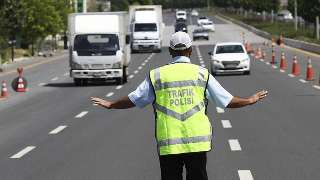 istanbulda-bazi-yollar-trafige-kapatilacak-JB4gDbDs.jpg