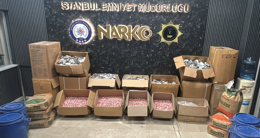 İstanbul’da zehir yuvalarına operasyon istanbulda-zehir-yuvalarina-operasyon-4Pf6aQz1.jpg