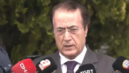 Kılıçdaroğlu’nu ziyaret eden Yılmaz Ateş: ‘Partinin birlik bütünlüğünü koruma görevi Kılıçdaroğlu’nda’