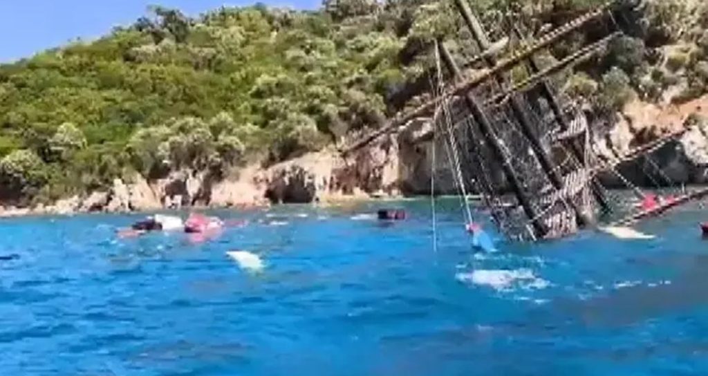 Marmaris’te tur teknesi battı marmariste-tur-teknesi-batti-RH13dWZT.jpg