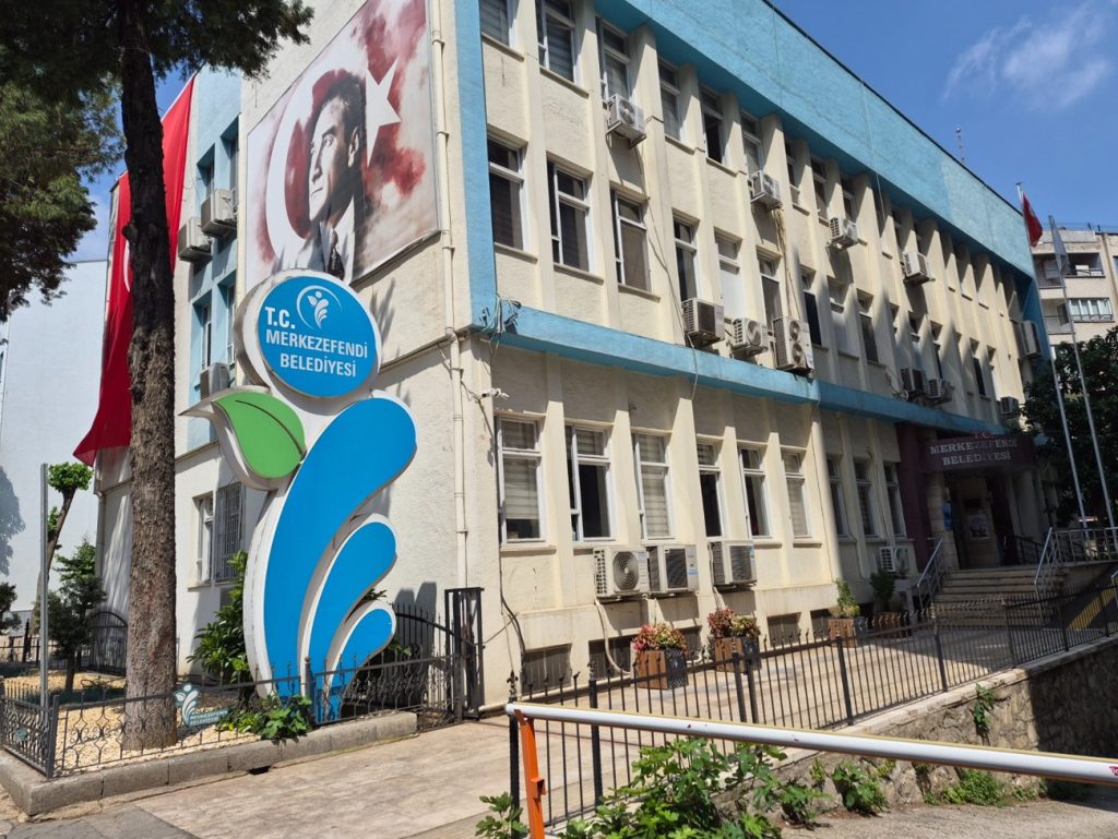 Merkezefendi Belediyesindeki rüşvet soruşturması. 12 kişi tutuklandı merkezefendi-belediyesindeki-rusvet-sorusturmasi-12-kisi-tutuklandi-NYWaGsWe.jpg