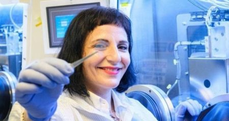 Saç telinden ince bu ‘güneş paneli’ şehirleri enerji deposuna çevirecek