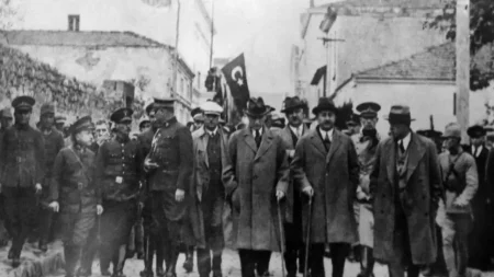 Siyasi isimlerden 19 Mayıs mesajları: ‘Cumhuriyet ateşi sözmez!’