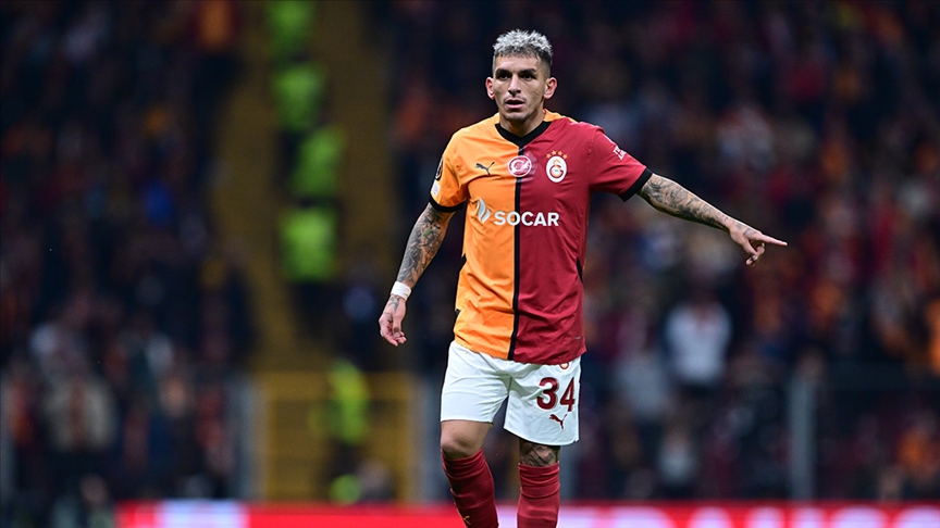 torreira-beyoglunda-darbedildi-OrlXR5AV.jpg