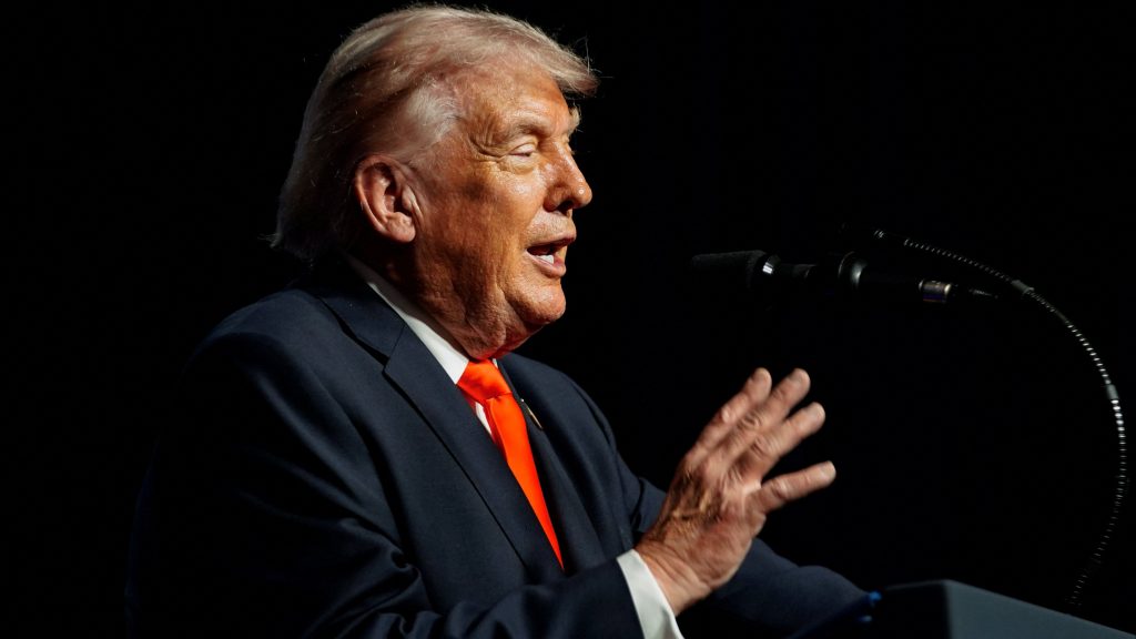 Trump: İran’dan dönerken Küba’yı da alacağız trump-irandan-donerken-kubayi-da-alacagiz-4414c5dT.jpg
