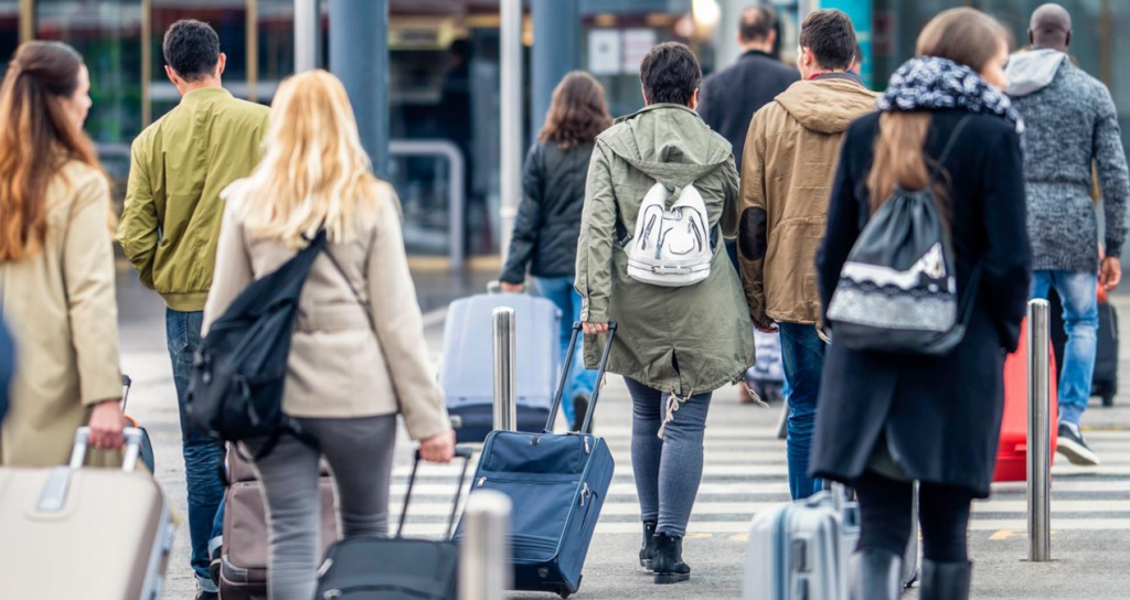 Turistler rezervasyonların yarısını iptal etti: Ülke şokta turistler-rezervasyonlarin-yarisini-iptal-etti-ulke-sokta-C2gBMYRh.jpg