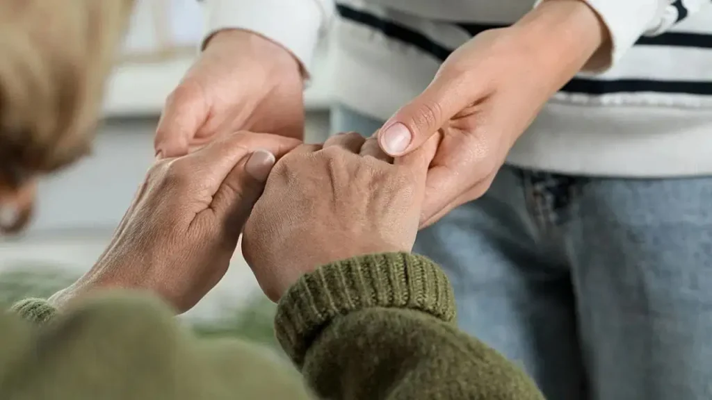 Yalnızlık Alzheimer riskini artırıyor yalnizlik-alzheimer-riskini-artiriyor-VjjaFb4B.jpg