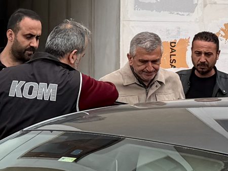 Akçakoca’da belediyesi CHP’den AK Parti’ye geçti