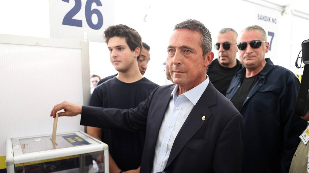 Ali Koç’tan Fenerbahçe camiasına birleşme mesajı: ‘Birlik ve beraberliğin oluşmasının tam zamanı’