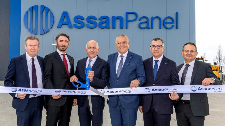 Assan Panel Birleşik Krallık’ta üretime başlıyor assan-panel-birlesik-krallikta-uretime-basliyor-bivJT5Vz.jpg
