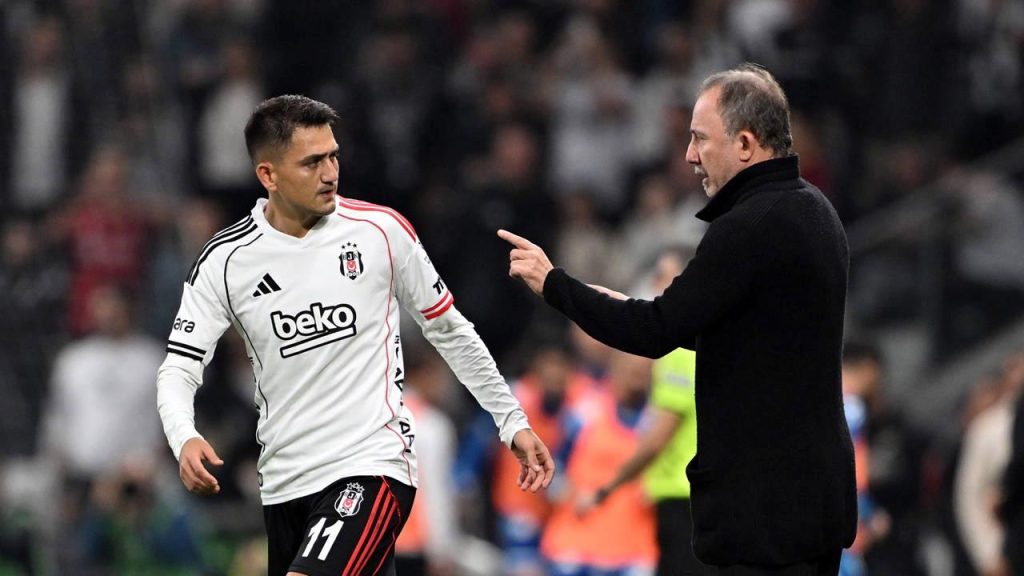 Cengiz Ünder’den Fenerbahçeli paylaşım cengiz-underden-fenerbahceli-paylasim-ZkyALv56.jpg