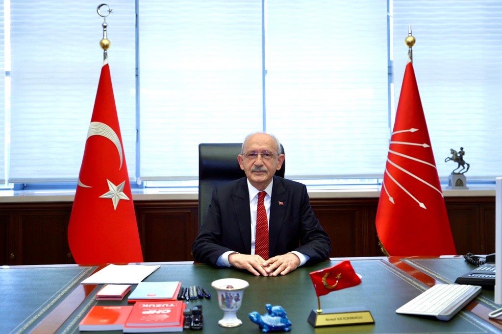 chp-genel-merkezinde-a-takimi-mesaisi-ed5lrtIf.jpg