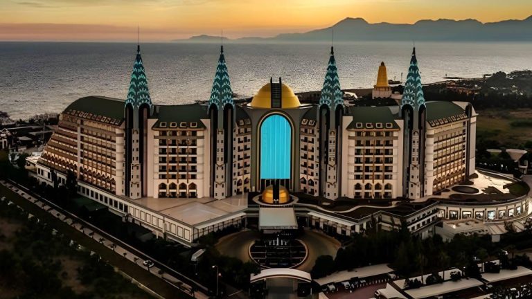 Delphin Imperial, Alman Bild gazetesinin ‘Antalya’nın en iyi otelleri’ listesine girdi