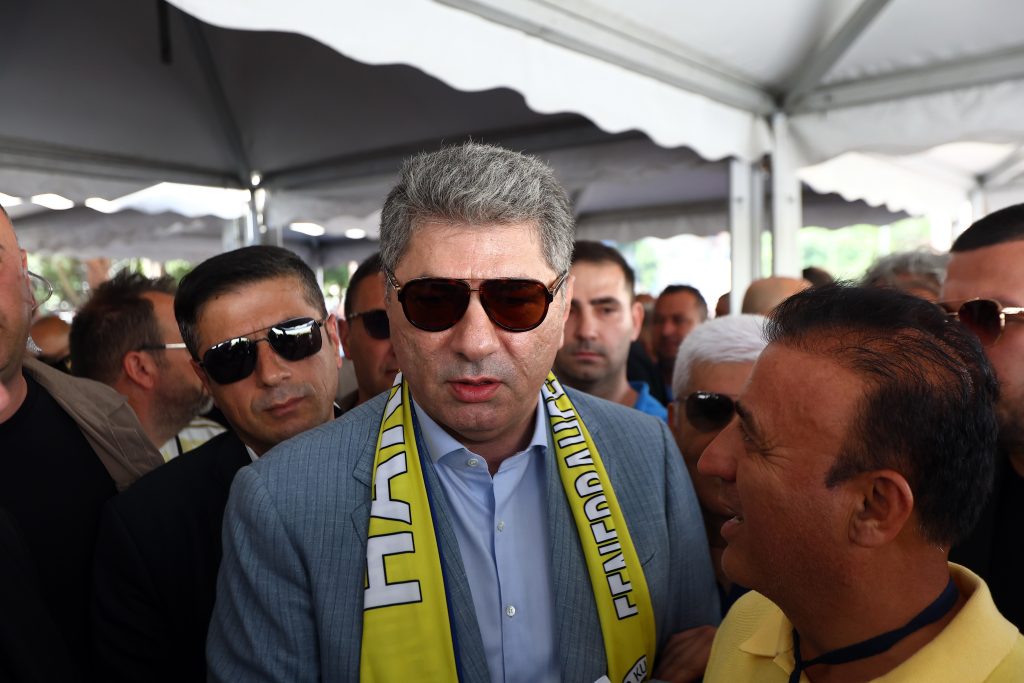 Hakan Safi: “Seçimden sonra da transferlere devam edeceğiz”