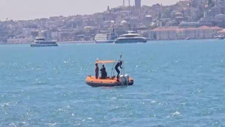 İstanbul Boğazı’nda ‘ceset’ ihbarı: Ekipler arama yapıyor