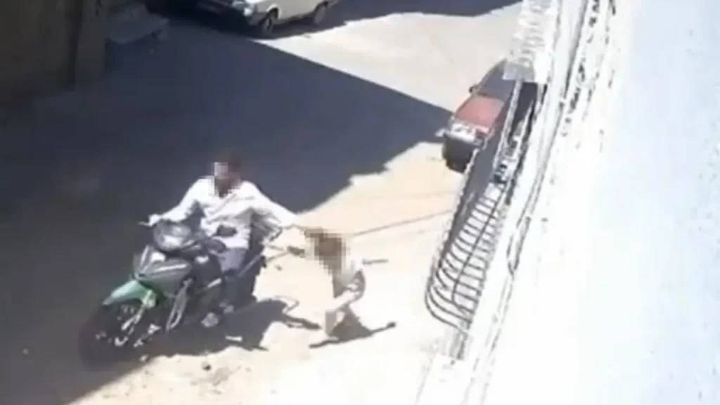 Küçük kızını darbedip motosikletle sürükledi: Baba tutuklandı