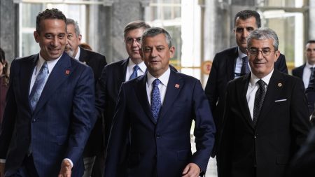 Özgür Özel cephesinde 15 günlük süre bitti, gözler Genel Merkez’e çevrildi Özgür Özel cephesinde 15 günlük süre bitti, gözler Genel Merkez’e çevrildi