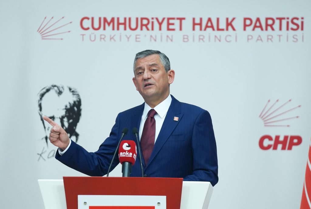 Özgür Özel dahil 12 milletvekilinin dokunulmazlık dosyası TBMM’de Özgür Özel dahil 12 milletvekilinin dokunulmazlık dosyası TBMM’de