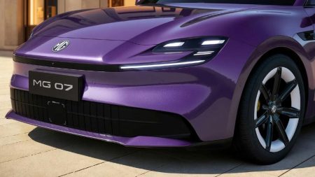 Porsche stili tasarım, 650 km menzil: İşte yeni MG 07