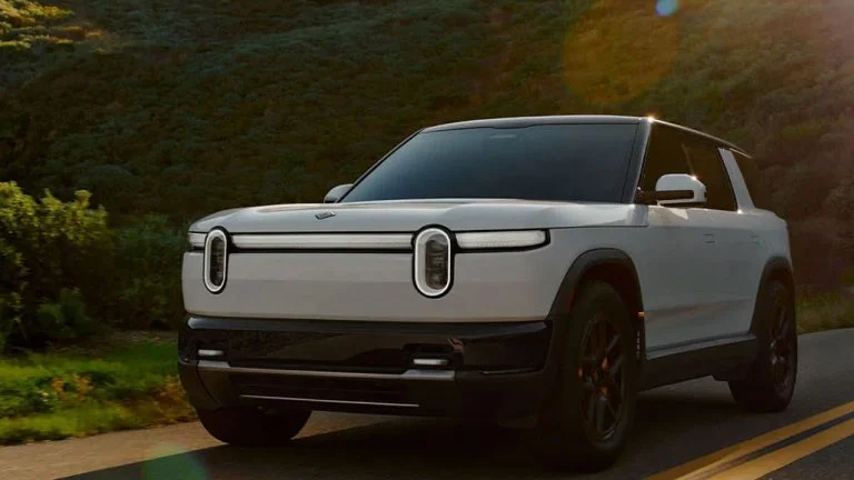 Rivian R2 üretimi başladı, teslimatlar ilkbaharda