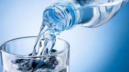 Suyun sinsi moleküler sırrı 30 yıl sonra deşifre edildi! Suyun sinsi moleküler sırrı 30 yıl sonra deşifre edildi!