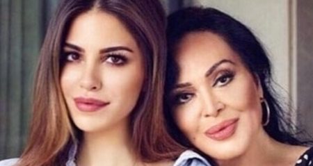 Test sonucu pozitif çıkan Türkan Şoray’ın kızı Yağmur Ünal’dan açıklama