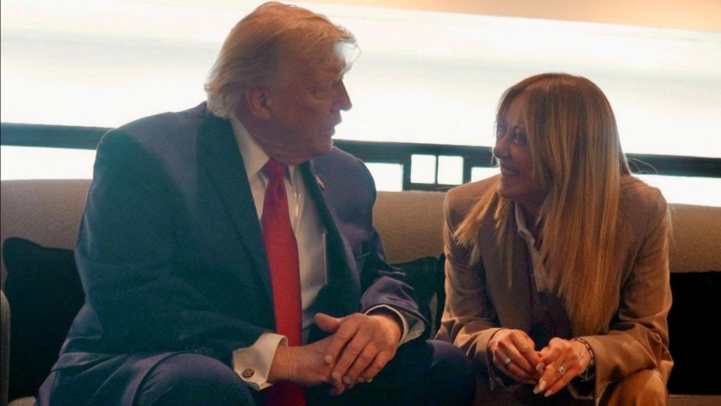 Trump-Meloni atışması devam ediyor. Meloni’den Trump’a yanıt gecikmedi Trump-Meloni atışması devam ediyor. Meloni’den Trump’a yanıt gecikmedi
