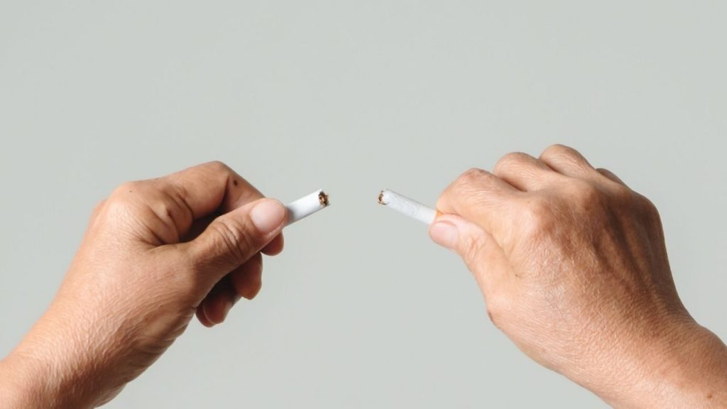 Uzmanından elektronik sigara uyarısı