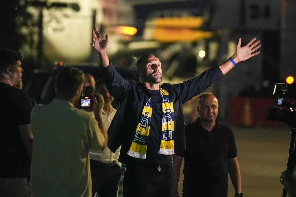 Vedat Muriqi Fenerbahçe için İstanbul’da Vedat Muriqi Fenerbahçe için İstanbul’da