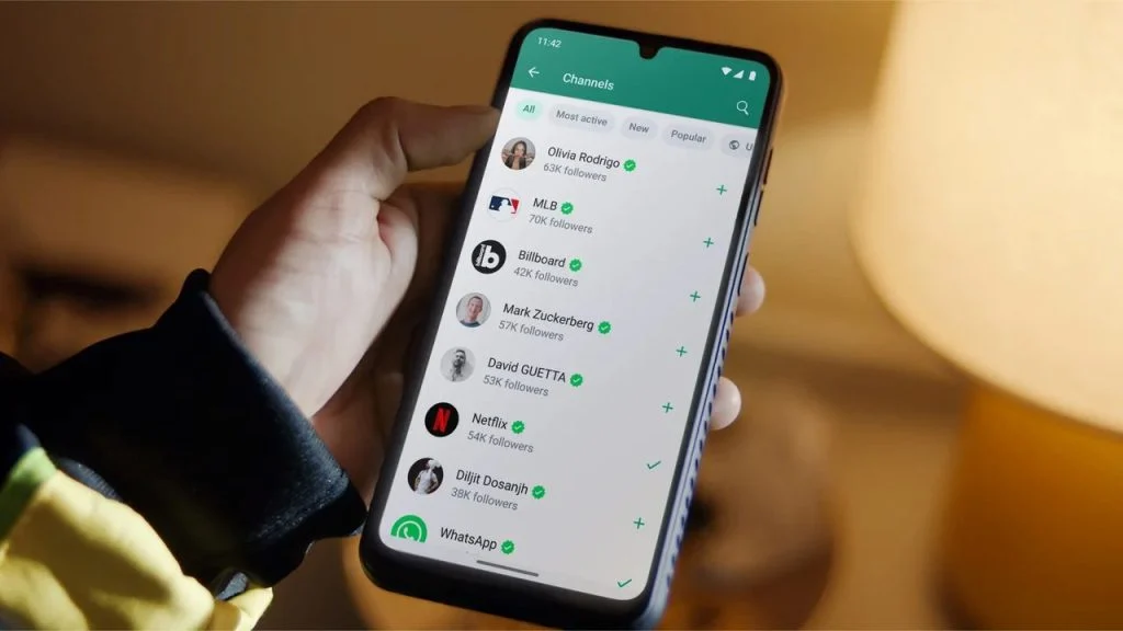 WhatsApp’ın Yeni Kanal Arama Özelliği iPhone’a Geldi