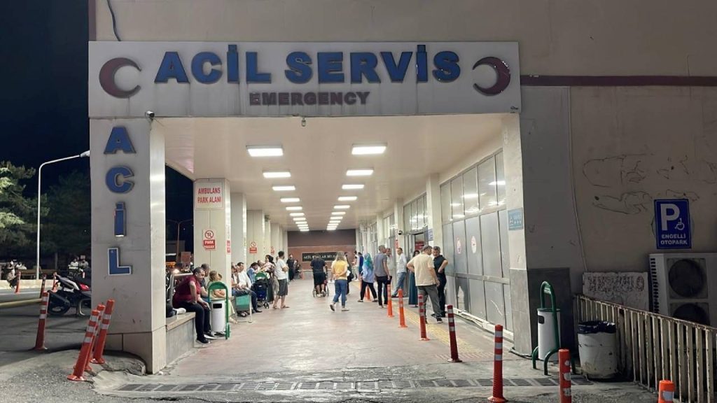 Yalnız yaşadığı evinde silahla vurulmuş halde ölü bulundu