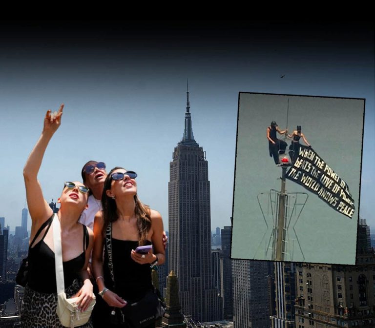 443 metrede evlilik teklifi. Empire State’in tepesinde pankartla dünyaya mesaj verdiler