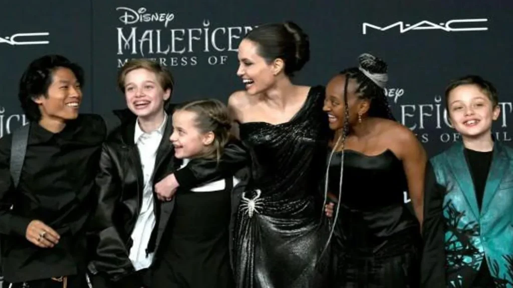 Angelina Jolie Güneydoğu Asya’ya taşınma kararı aldı! Angelina Jolie Güneydoğu Asya’ya taşınma kararı aldı!