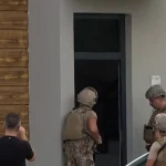 Ayrılmak isteyen eşini ve kızını silahla rehin aldı! 3 saat boyunca dehşeti yaşattı