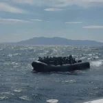 Ayvacık açıklarında 43 kaçak göçmen yakalandı