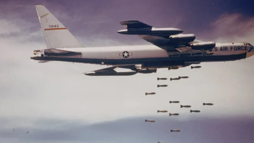 B-52’nin koltuk minderi, nasıl nükleer bir felakete yol açtı?